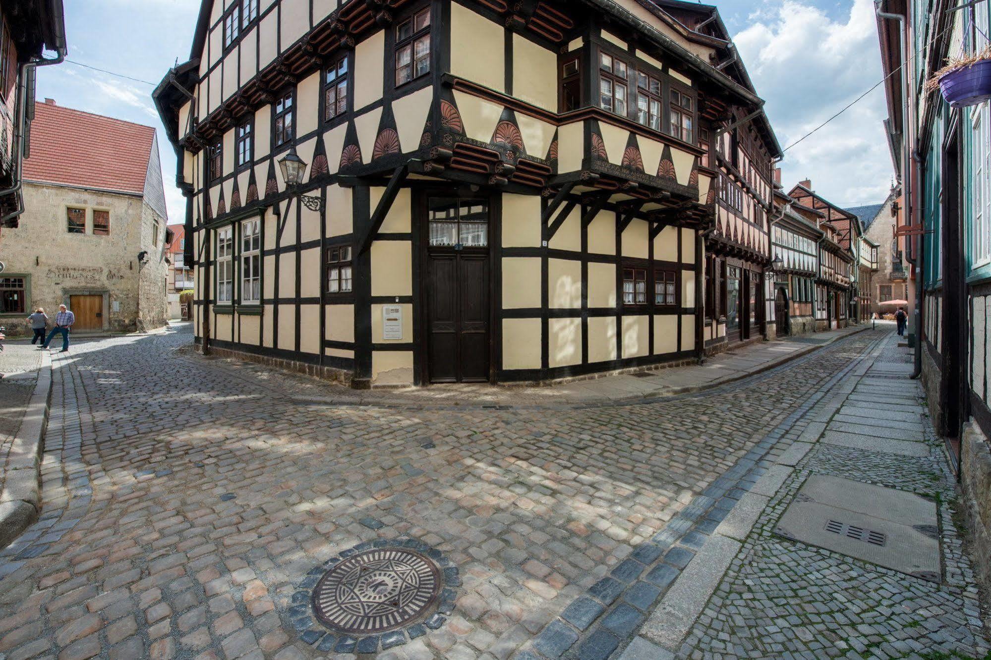 Apartmenthaus Im Stieg Quedlinburg Exteriör bild