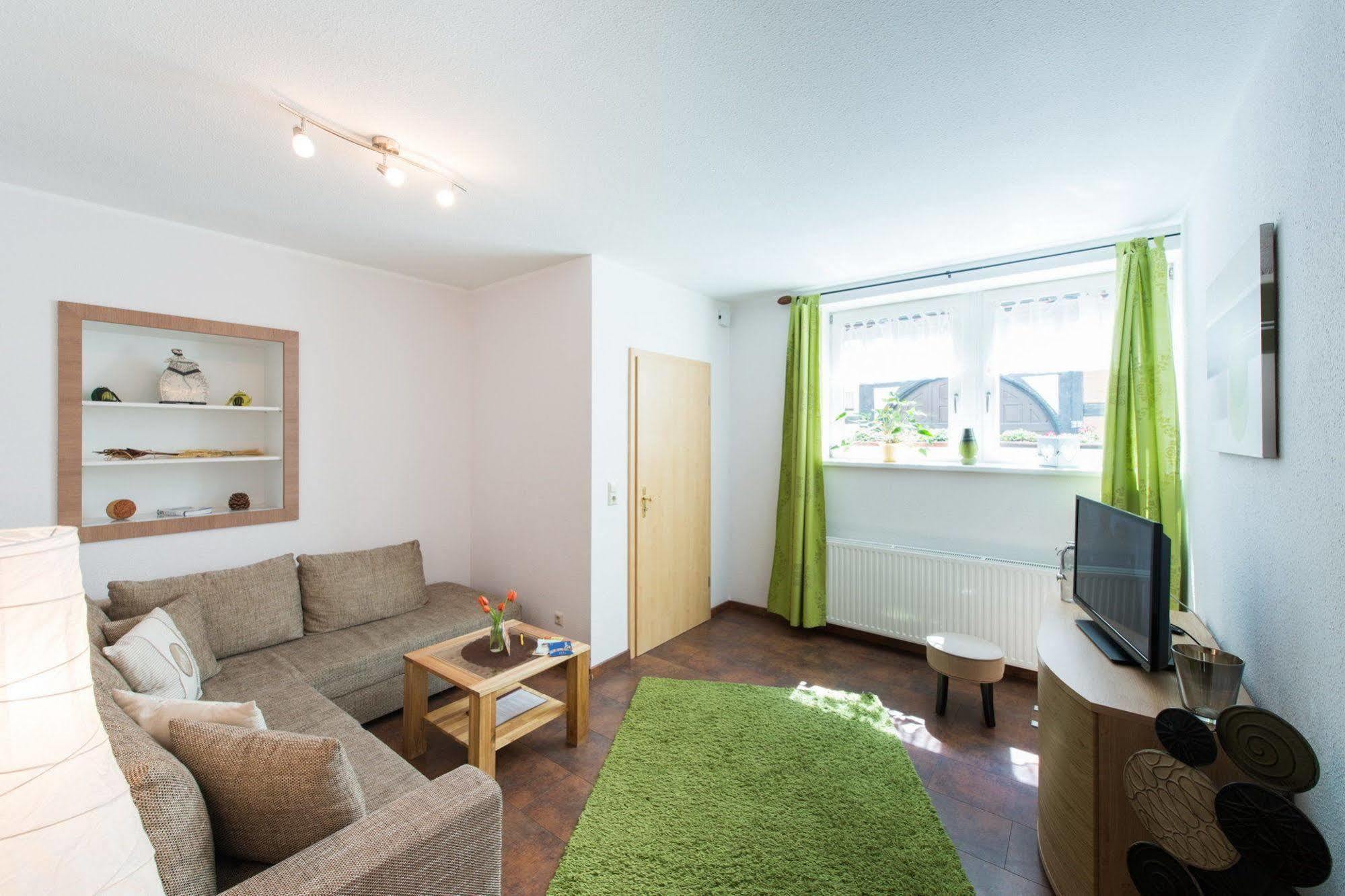Apartmenthaus Im Stieg Quedlinburg Exteriör bild